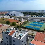 Luxury Majpruz Suites