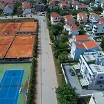 Luxury Majpruz Suites